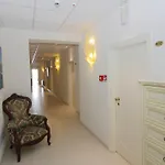 Momo Seaview 3*