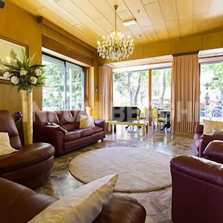 Hotel Momo Seaview 3*