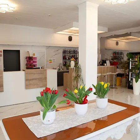 Momo Seaview Отель 3*
