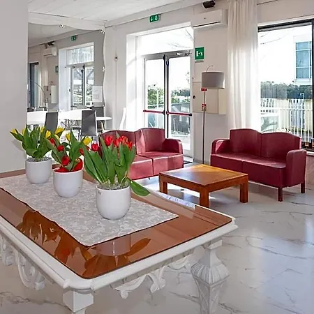 Hotel Momo Seaview Rimini