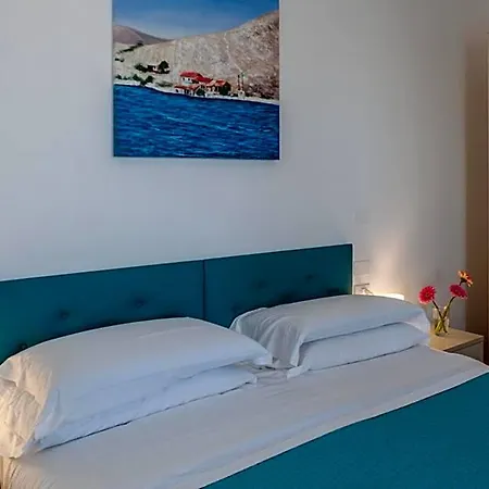 Momo Seaview Hotel 3*