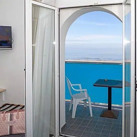 Hotel Momo Seaview Rimini