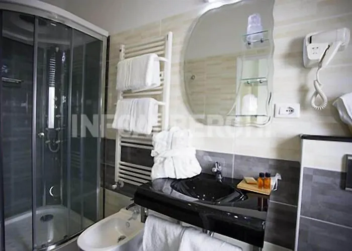 Momo Seaview Hotel فندق ريميني