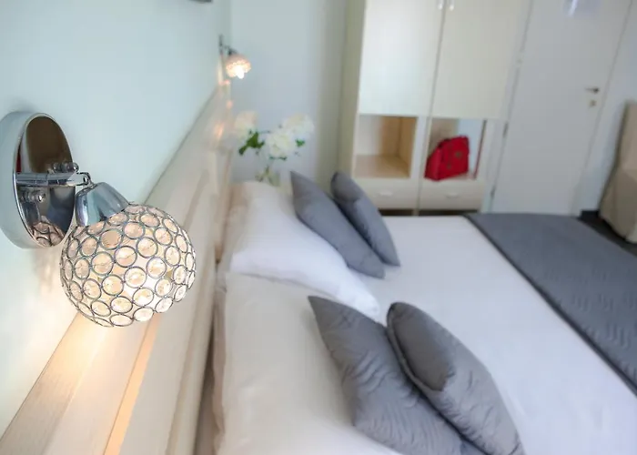 Momo Seaview Отель Римини