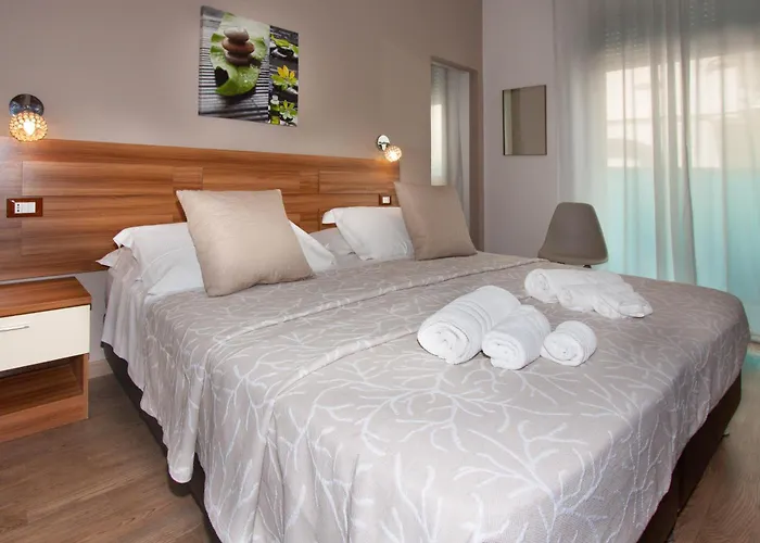 Momo Seaview Римини