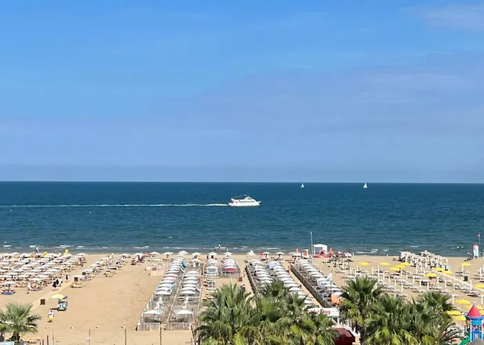 Momo Seaview Отель