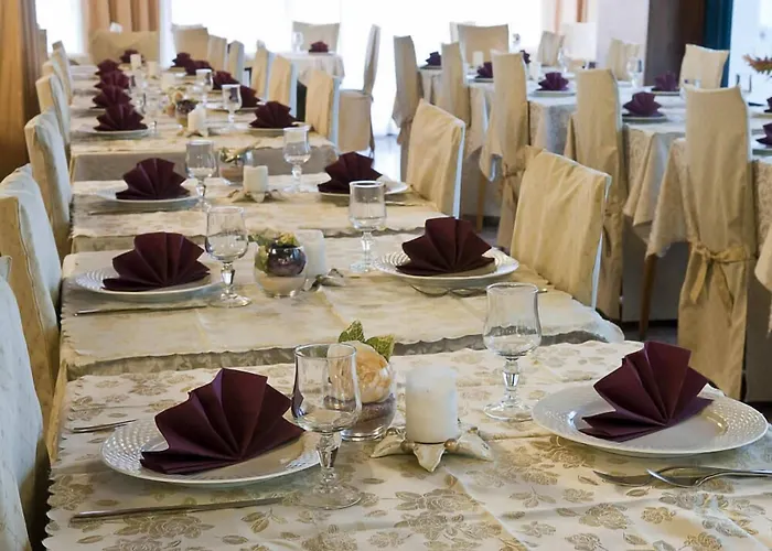 فندق Momo Seaview Hotel 3*