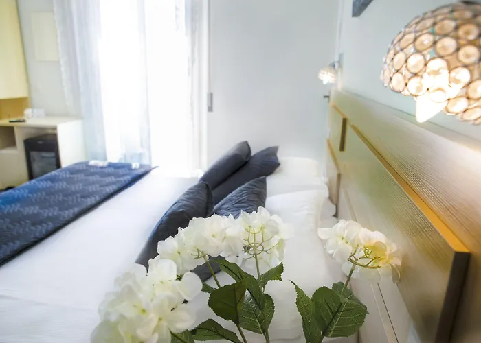 Momo Seaview Hotel فندق