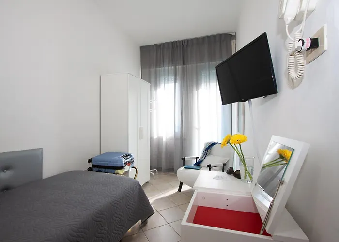 Momo Seaview Hotel فندق