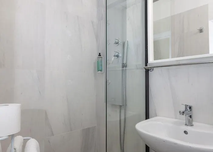 Momo Seaview Отель Римини