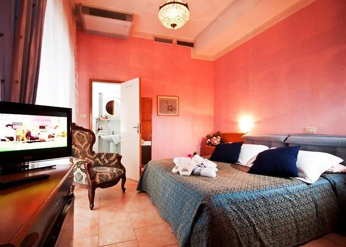 فندق Momo Seaview Hotel